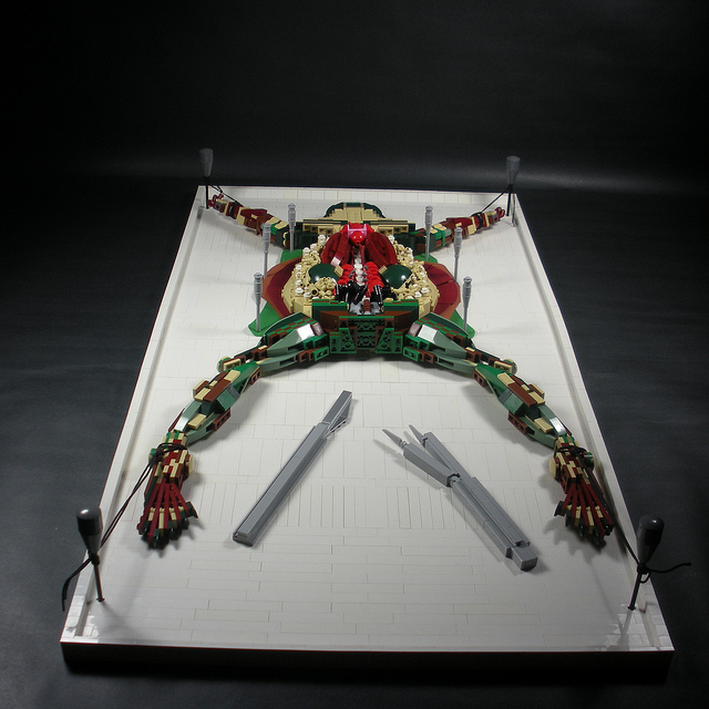 Things We’re Diggin’ : Lego Dissected Frog