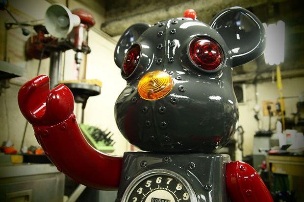 Things We’re Diggin’ : Custom Tinrobot Bearbrick for NEIGHBORHOOD founder