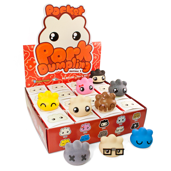 Shawnimals x myplasticheart x Squibbles Ink = Pocket Pork Dumpling Vinyl!